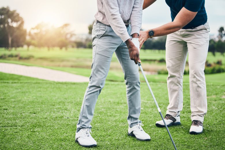 Apprendre le golf : combien ça coûte vraiment la première année