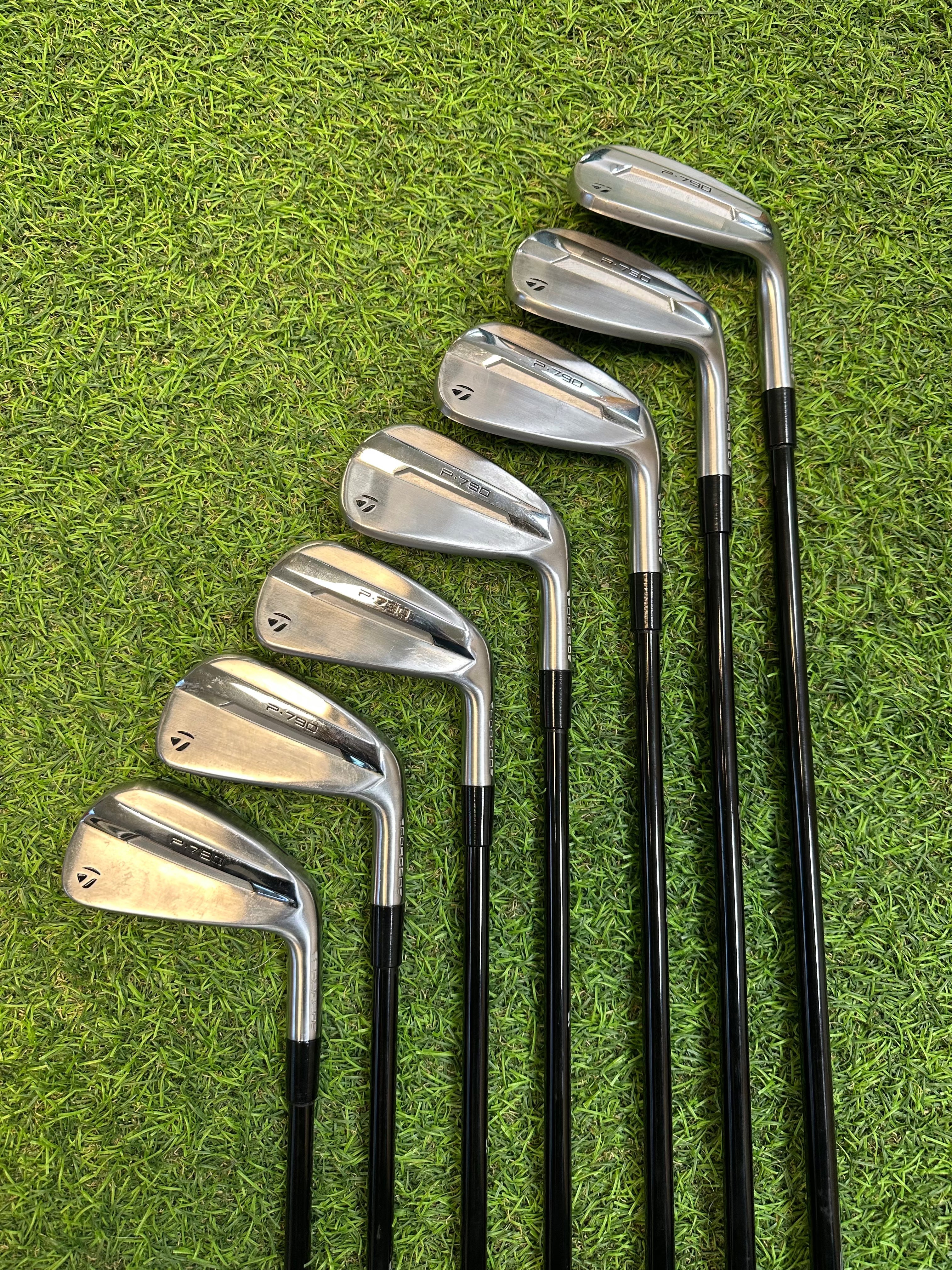 TaylorMade série de Fers P-790 5-PW+AW (7 fers) Occasion