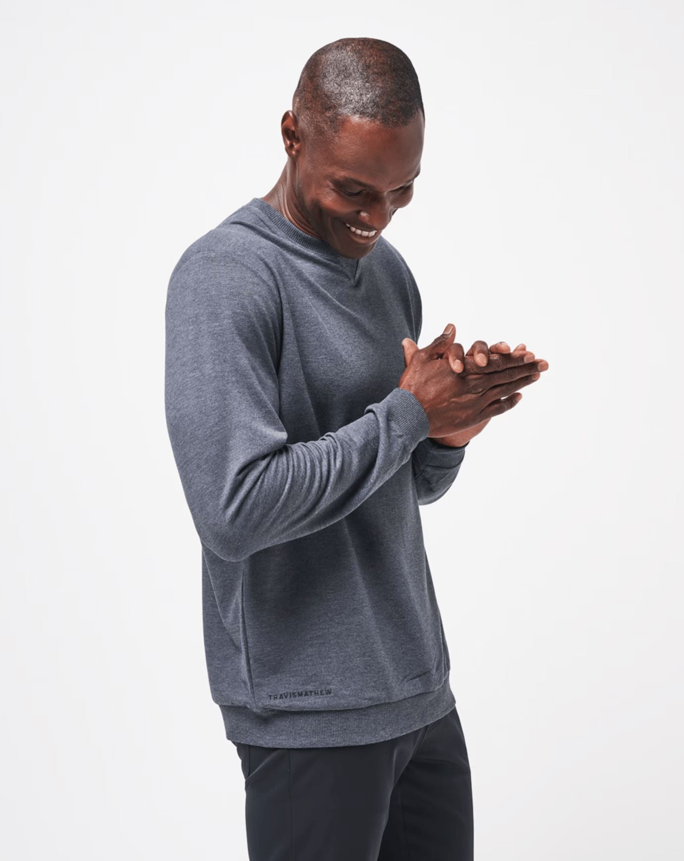 Travis Mathew Pull Amenities
