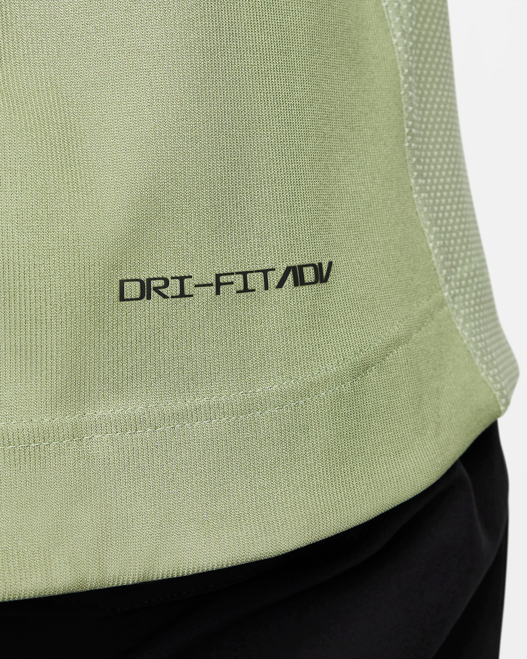 NIKE DRI FIT ADV TOUR VERT