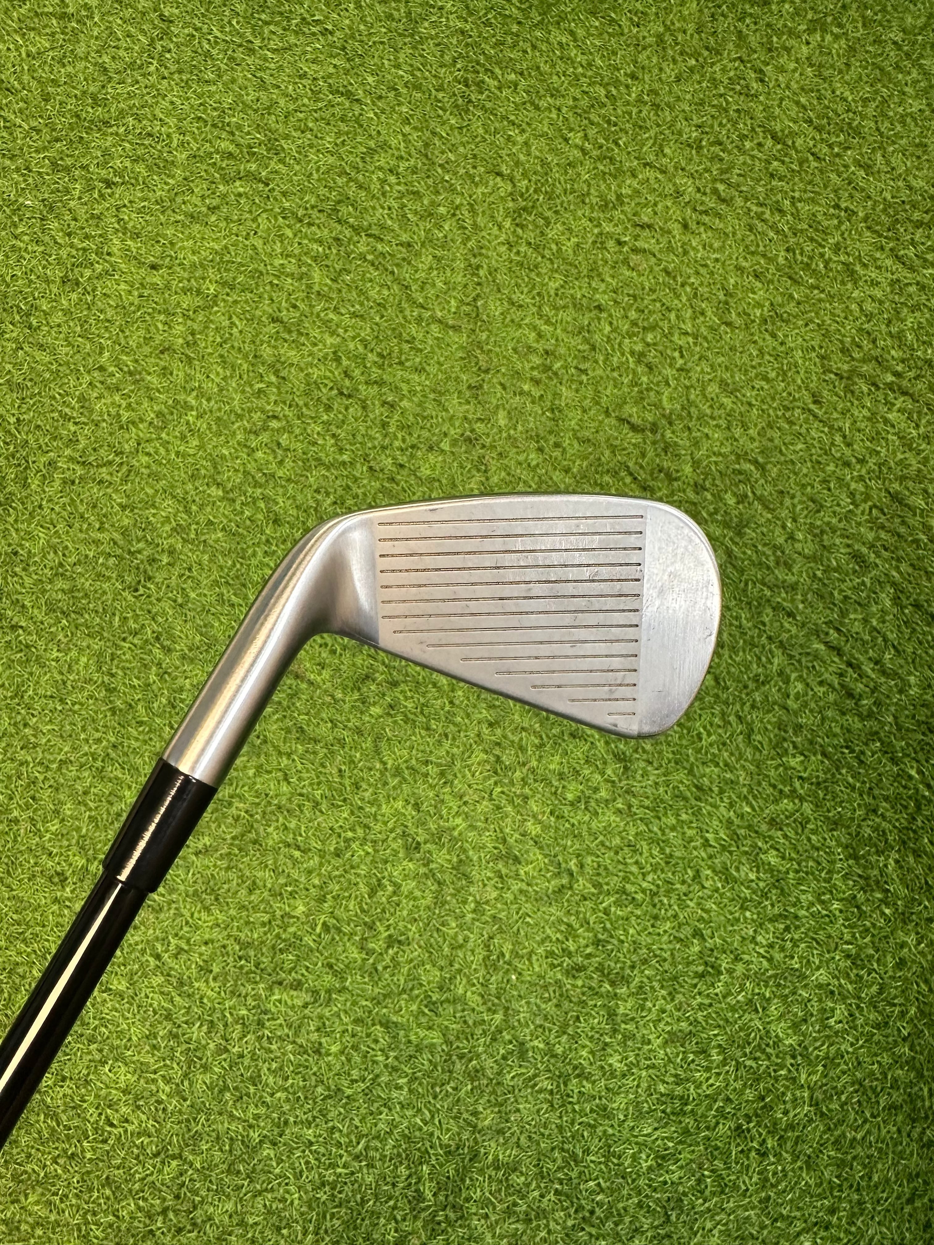 TaylorMade série de Fers P-790 5-PW+AW (7 fers) Occasion